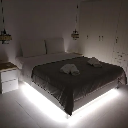 Angel Maisonette And Apartment *